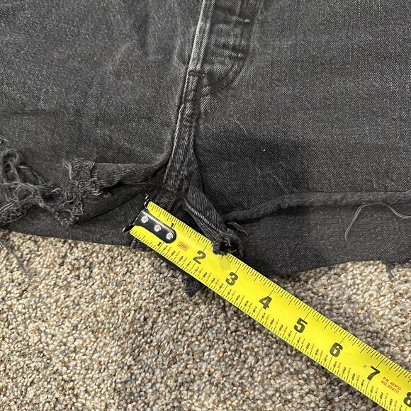 LEVI'S Women's 501 Original Fit High Rise Shorts Size 33 In Black - Picture 8 of 11